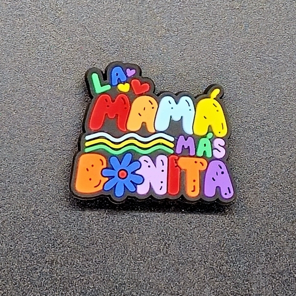 (5/$15) La Mama mas Bonita Croc Charm - Picture 1 of 2